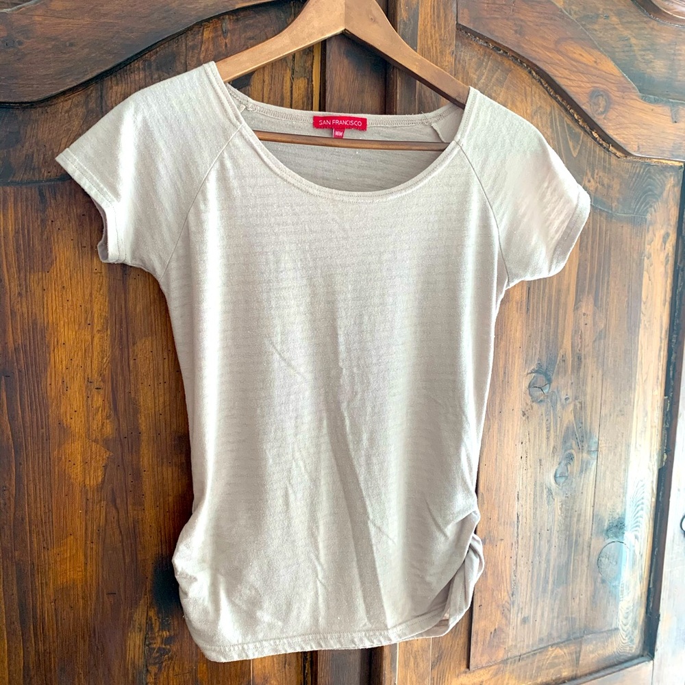 🌼 3/$20 🌸 San Francisco Beige Tee